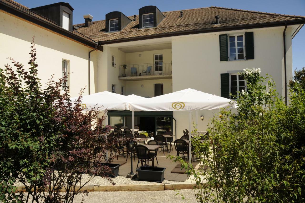 Hôtel Restaurant La Croix Verte Vich Extérieur photo